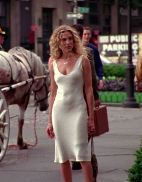 carrie bradshaw red gucci dress|carrie bradshaw white dress.